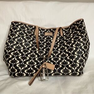 Coach Signature Black and Tan Tote Bag